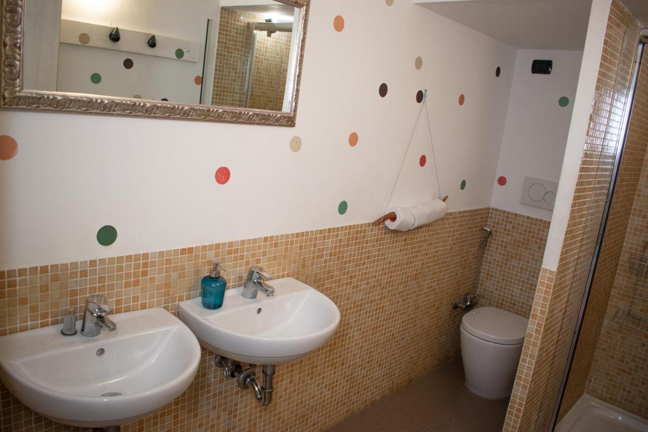 Abbey Hostel Genova Kültér fotó