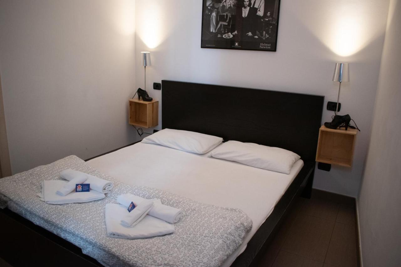 Abbey Hostel Genova Kültér fotó
